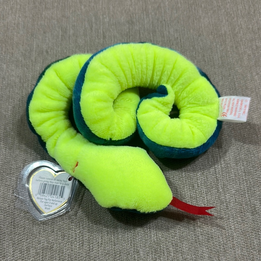 Ty Beanie Baby Hissy Plush Snake Toy in Blue and Green - Picture 5 of 11